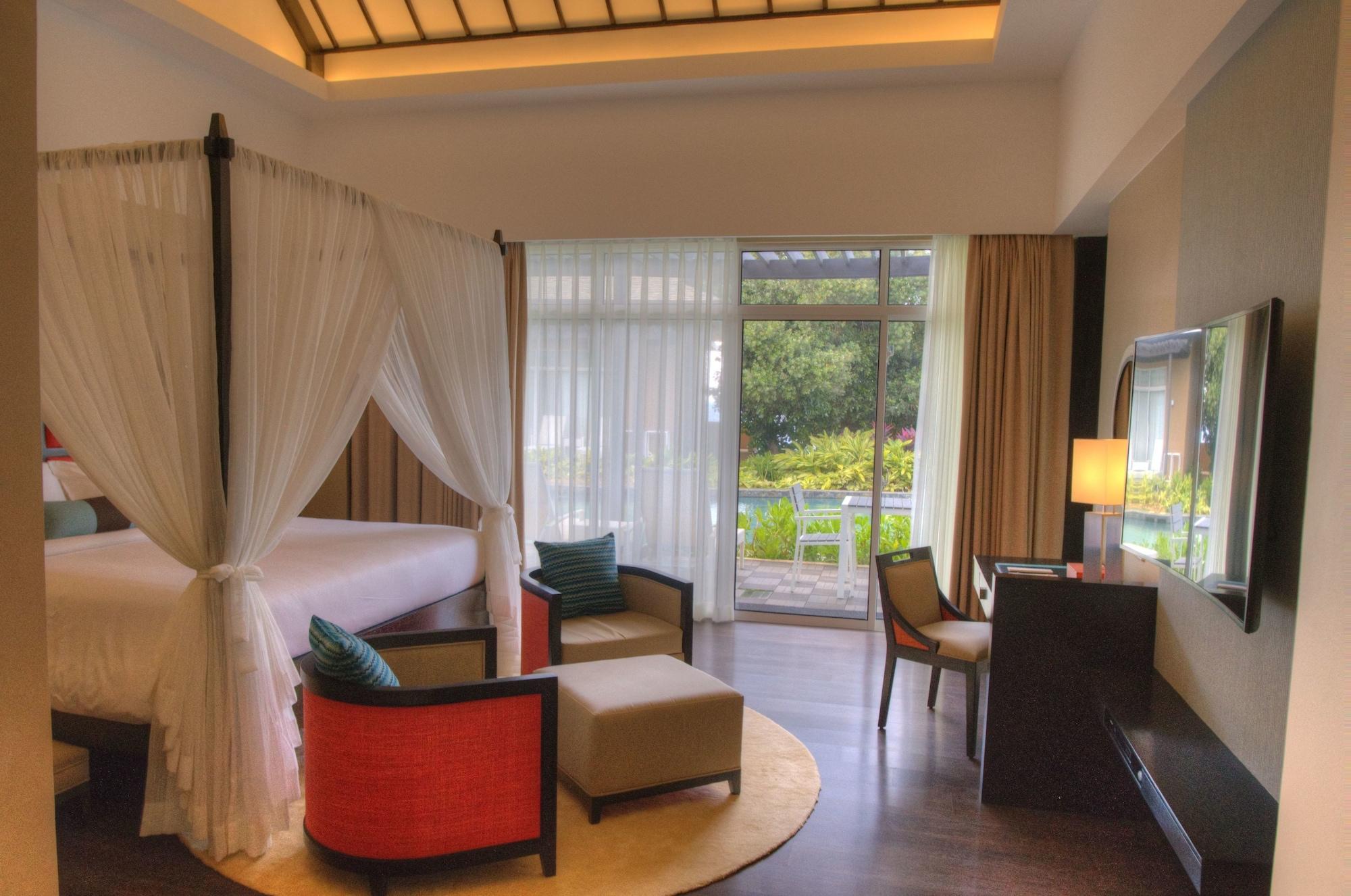 Be Grand Resort, Bohol Панглао Экстерьер фото
