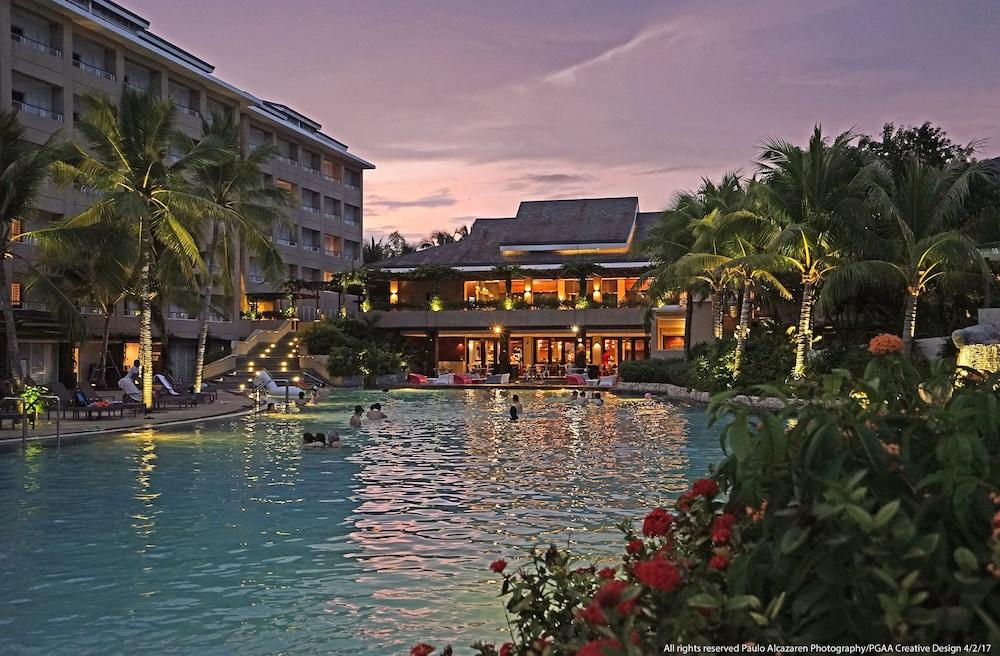 Be Grand Resort, Bohol Панглао Экстерьер фото